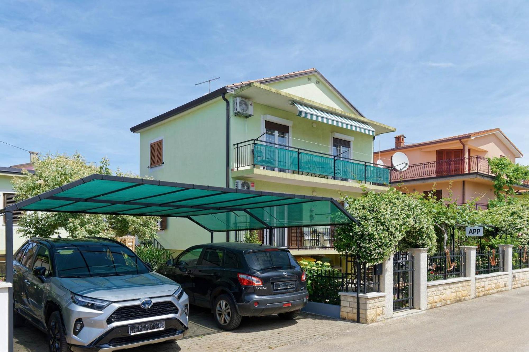 Grassi By Rent Istria Apartment *